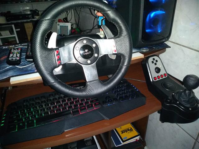 Volante Logitech g27 - Foto 4
