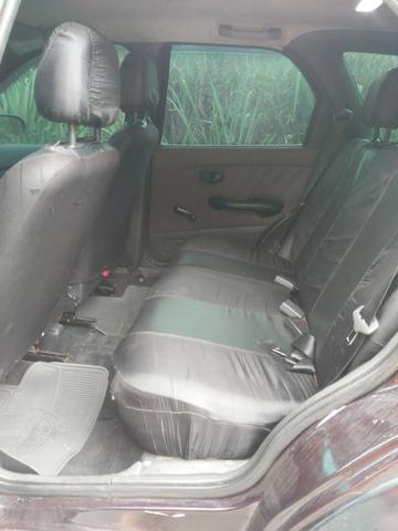 Vendo 9 Mil Nao aceito troca nem rolos dinheiro na mao o carro e seu - Foto 6