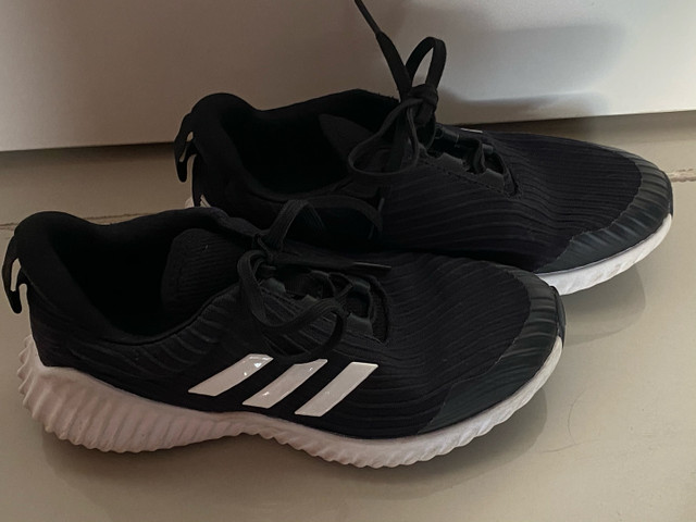 tenis adidas infantil 31