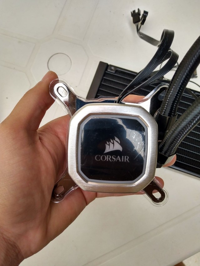 Water cooler Corsair h100i  - Foto 4