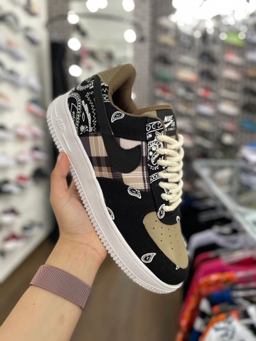 tenis nike travis scott