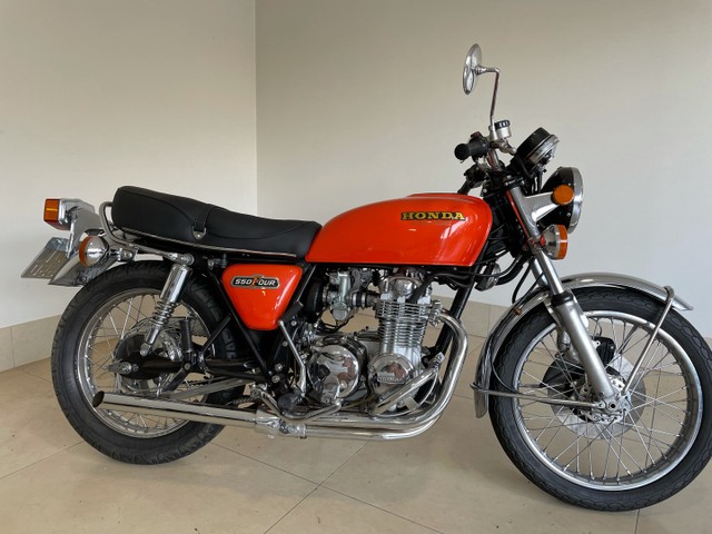 MOTOCICLETA HONDA 550 FOUR