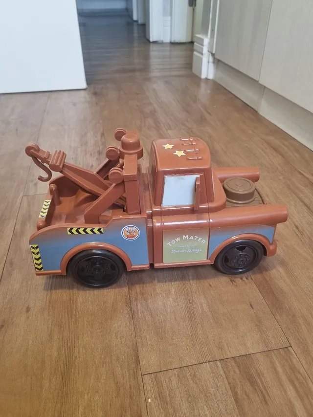 Carro de brinquedo mcqueen  +11 anúncios na OLX Brasil