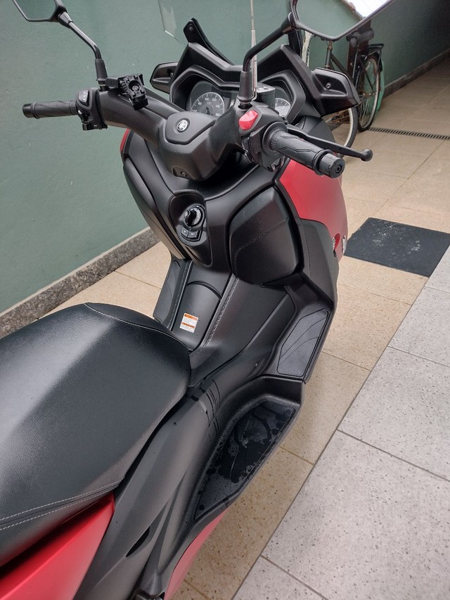 Yamaha xmax 250 2021.