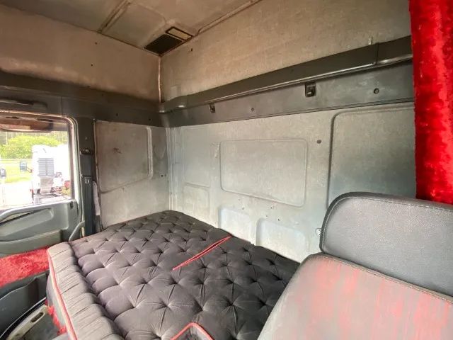 Caminhao Iveco Eurotech 450 E37 4x2 Teto Alto - Foto 9