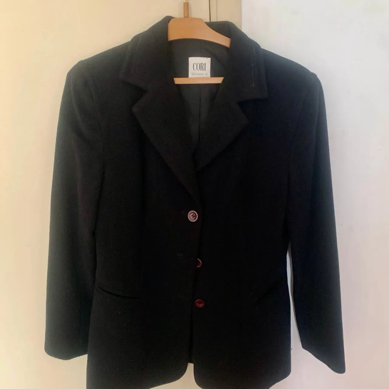 Casaco Blazer de Lã CORI - preto - Tam 42