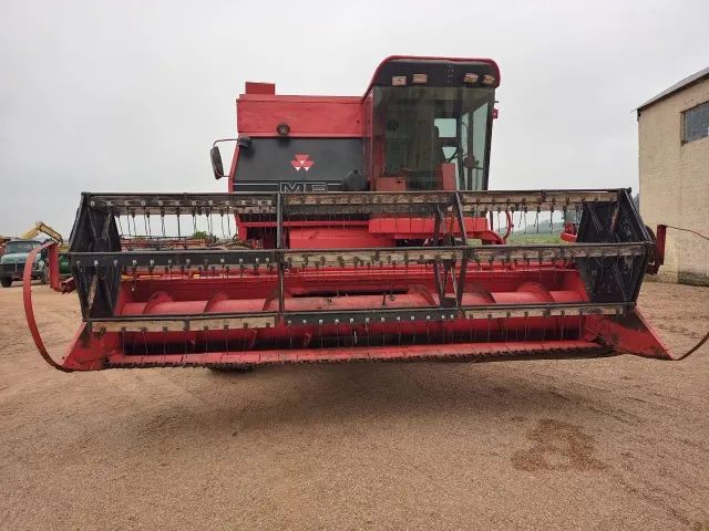 Colheitadeira Massey 5650 - Foto 4