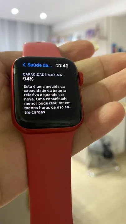 Apple Watch Series 7 - 41mm - Vermelho (Product RED) - 94% de bateria