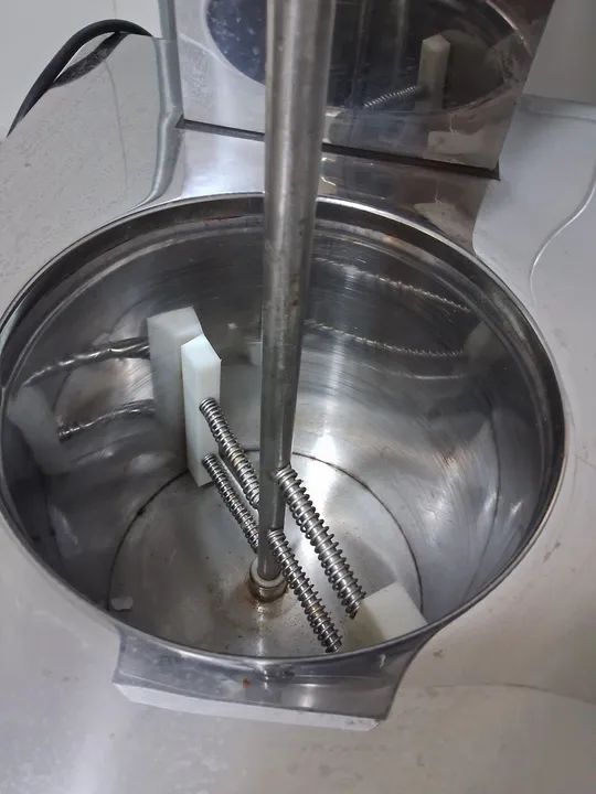 Sv30 maquina de sorvete e açaí teknofrio inox - Foto 3