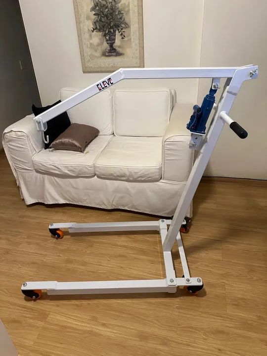 Guincho para remover acamado da cama ou posicionar em automóvel