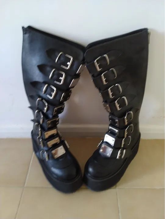 Bota gótica original  - Foto 3