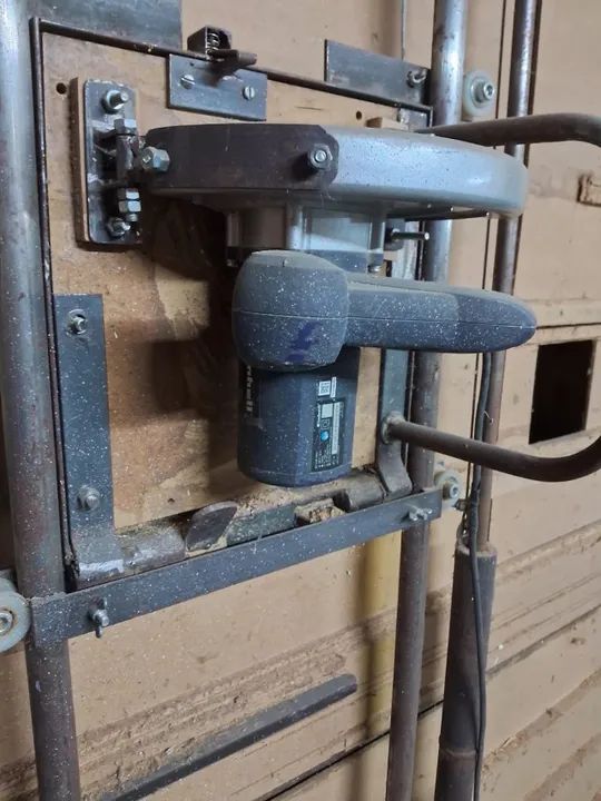 Esquadrejadeira Vertical Home Made, Projetada para placas MDF ETC; - Foto 5