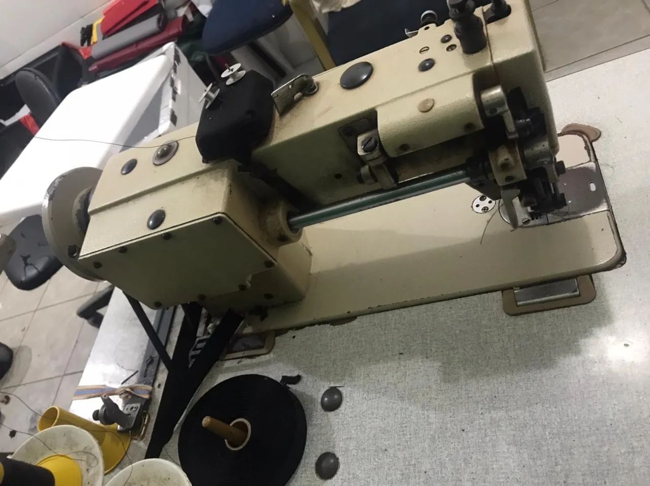 Máquina de Costura Industrial  - Foto 3