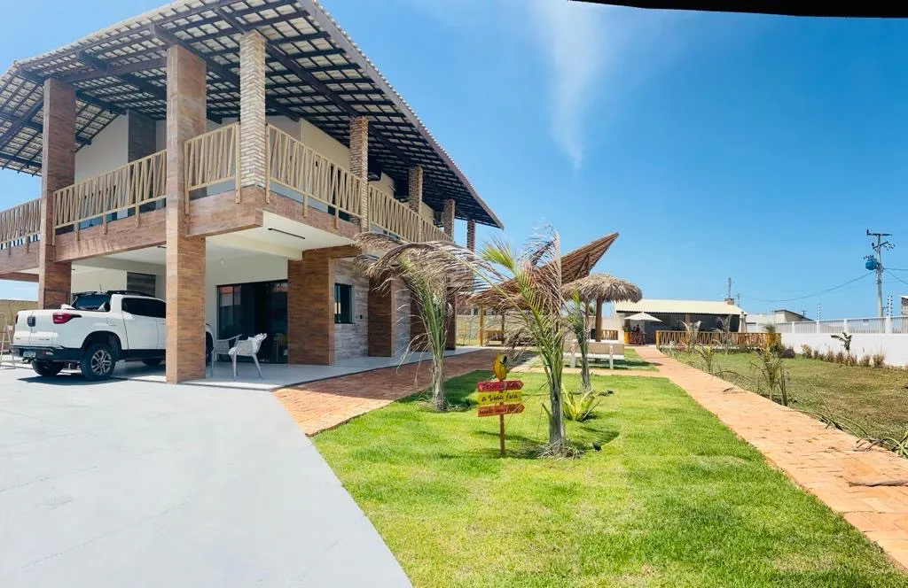 Vendo ou Troco pousada em Luís Correia- PI, em pleno funcionamento de frente ao MAR ?