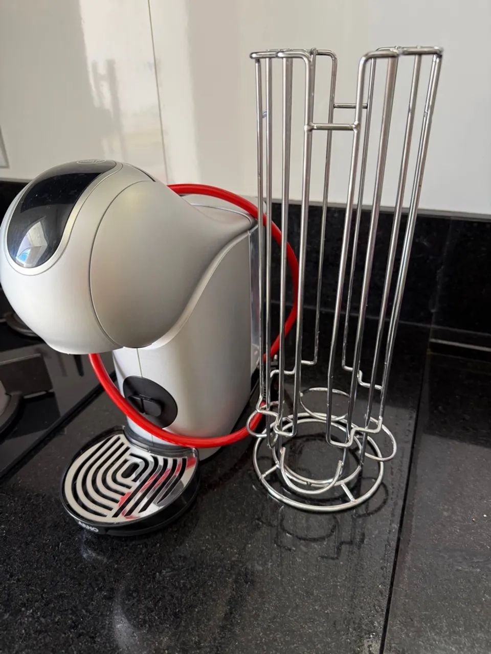 Cafeteira Nescafé Dolce Gusto - Foto 4