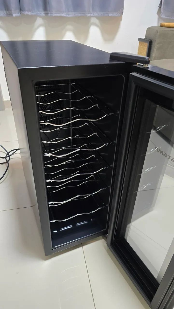 Adega climatizada Brastemp 12 garrafas - Foto 5