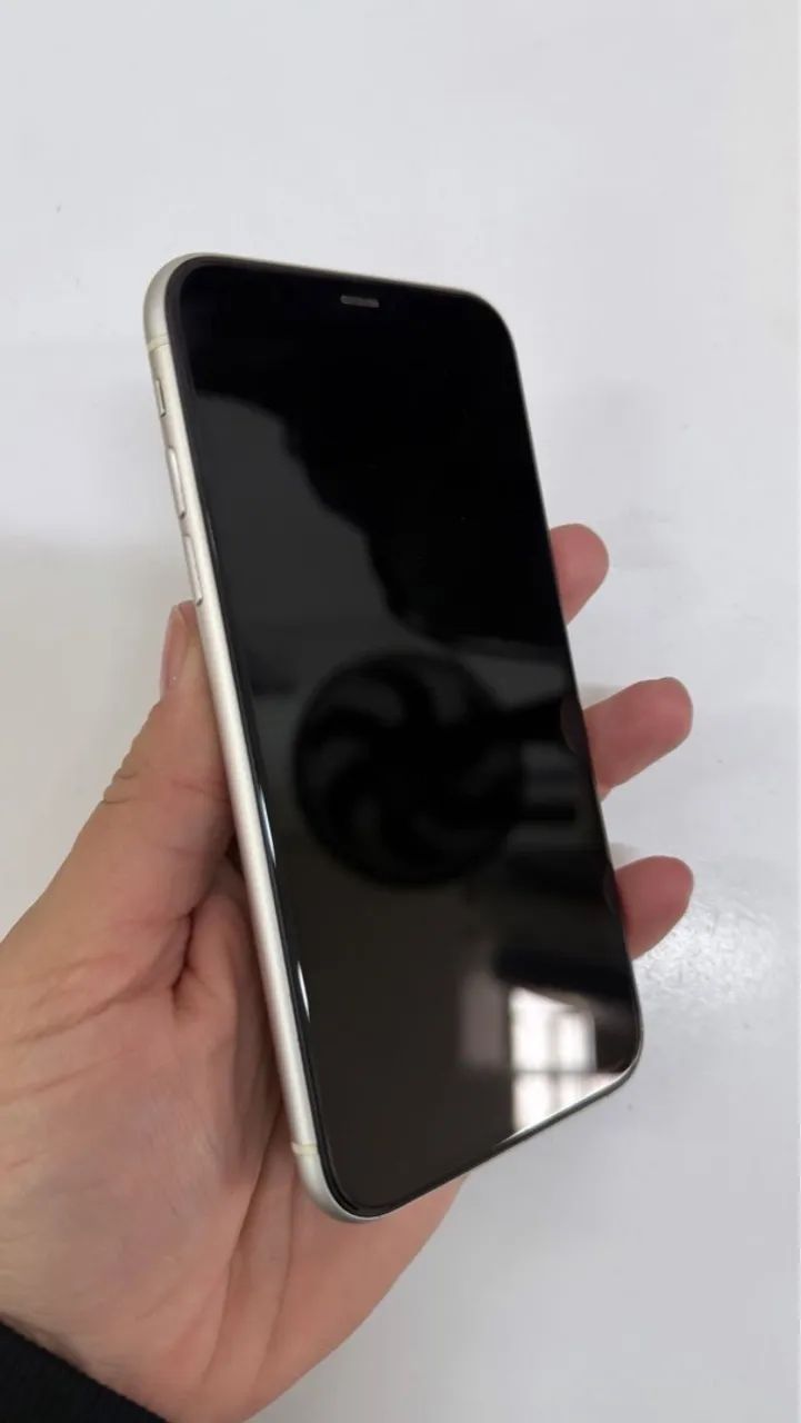 iPhone 11  - Foto 5