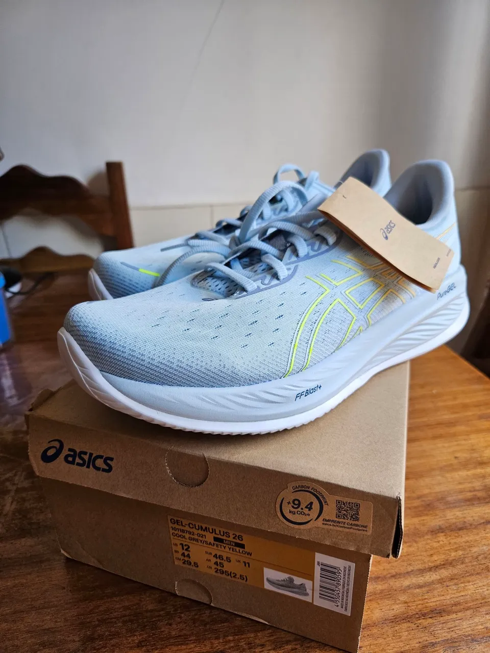 Tênis Asics Gel-Cumulus 26 - Tamanho 44
