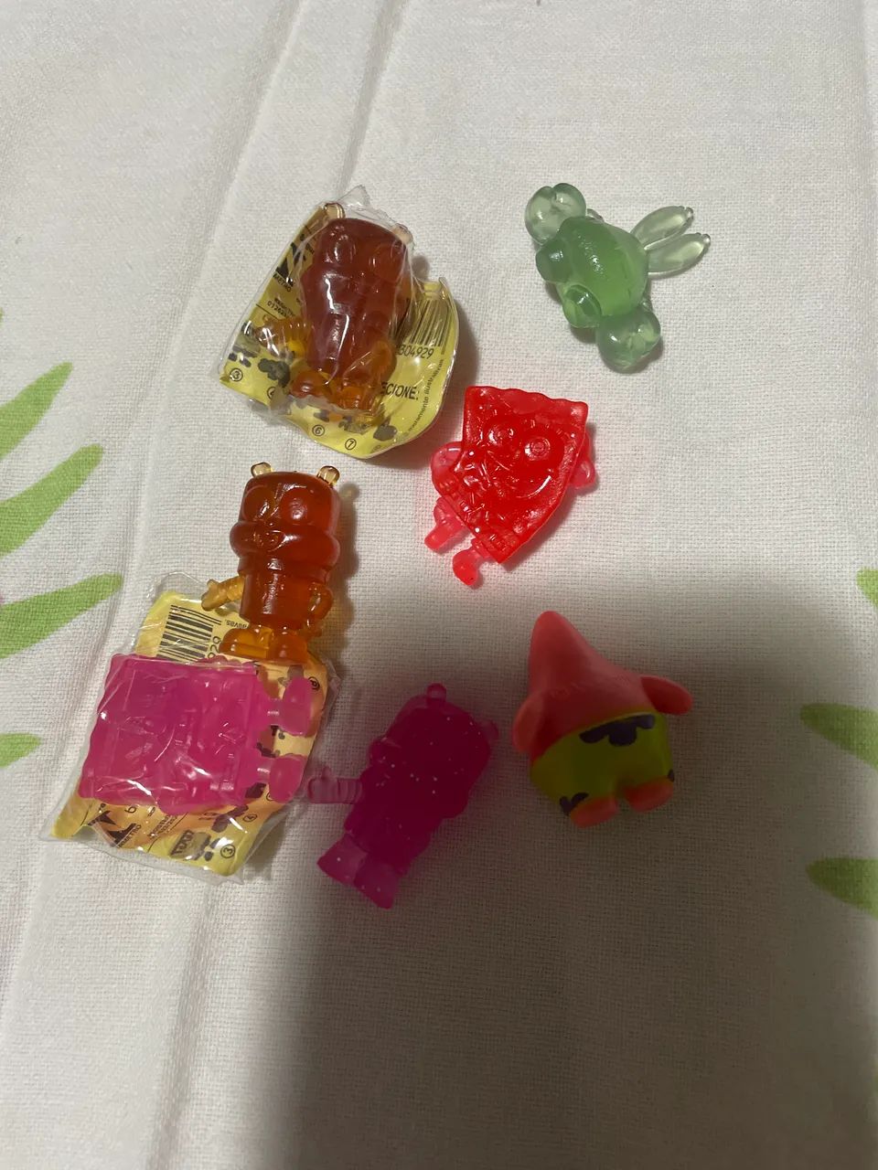 Miniaturas gogos Bob Esponja - Foto 3