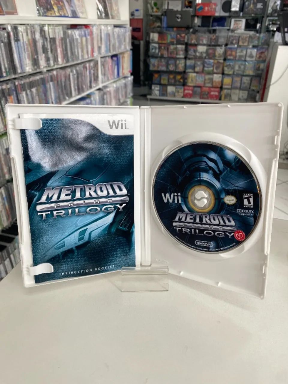 JOGO METROID PRIME TRILOGY SEMINOVO - WII64289873084035121