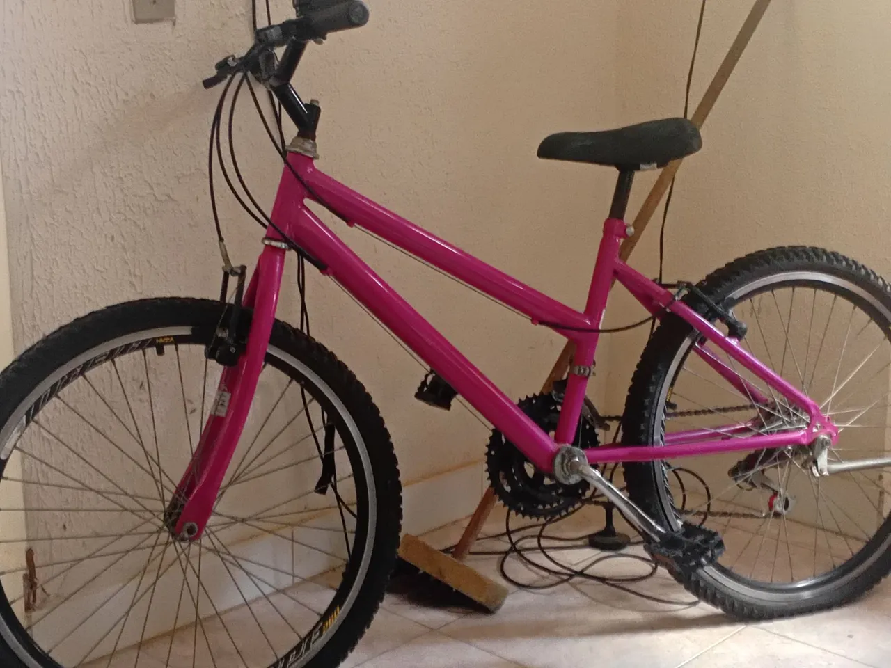 Bicicleta Rosa com Marchas