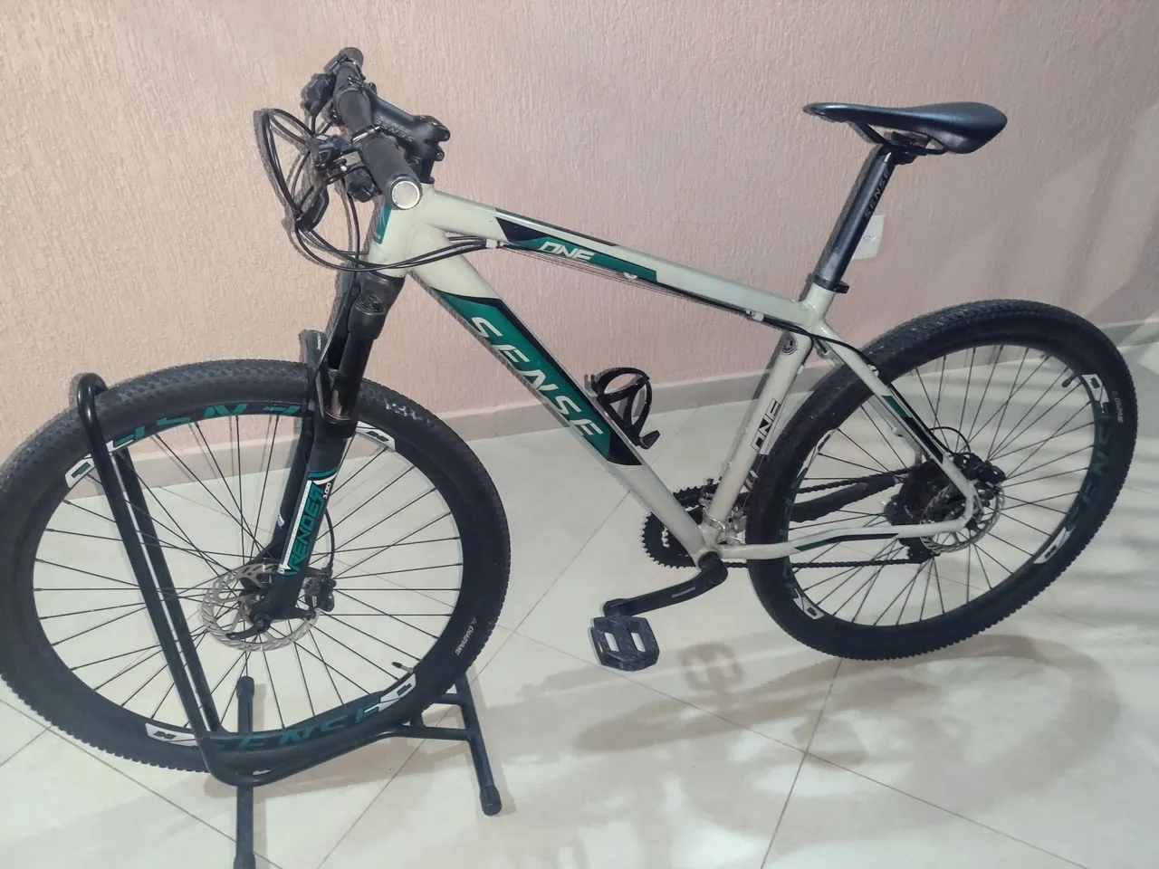 Bicicleta Sense One 21/22 - Aceito troca somente em iPhone 11 ou acima com 128gb