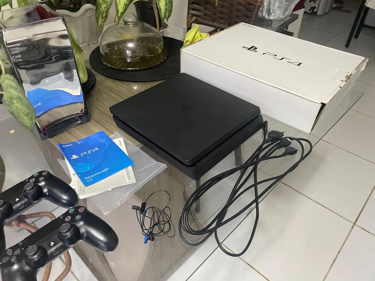 PlayStation 4 Completo - Console e Acessórios