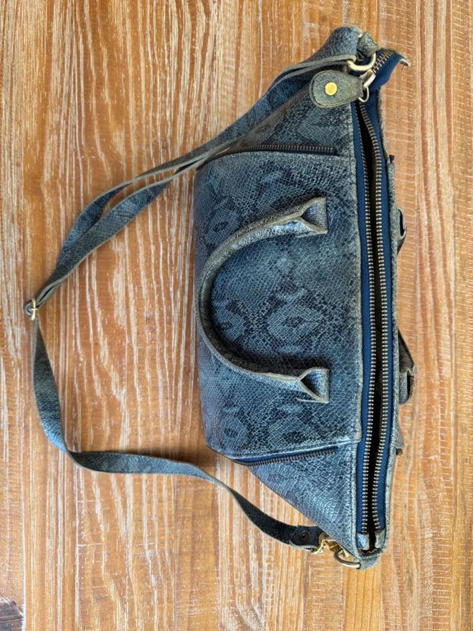 Bolsa azul de couro - Foto 3