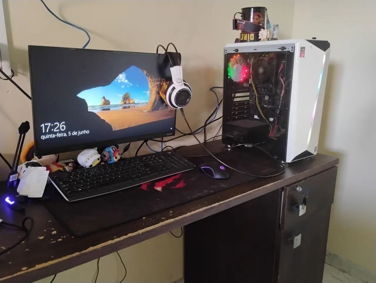 PC Gamer com periféricos