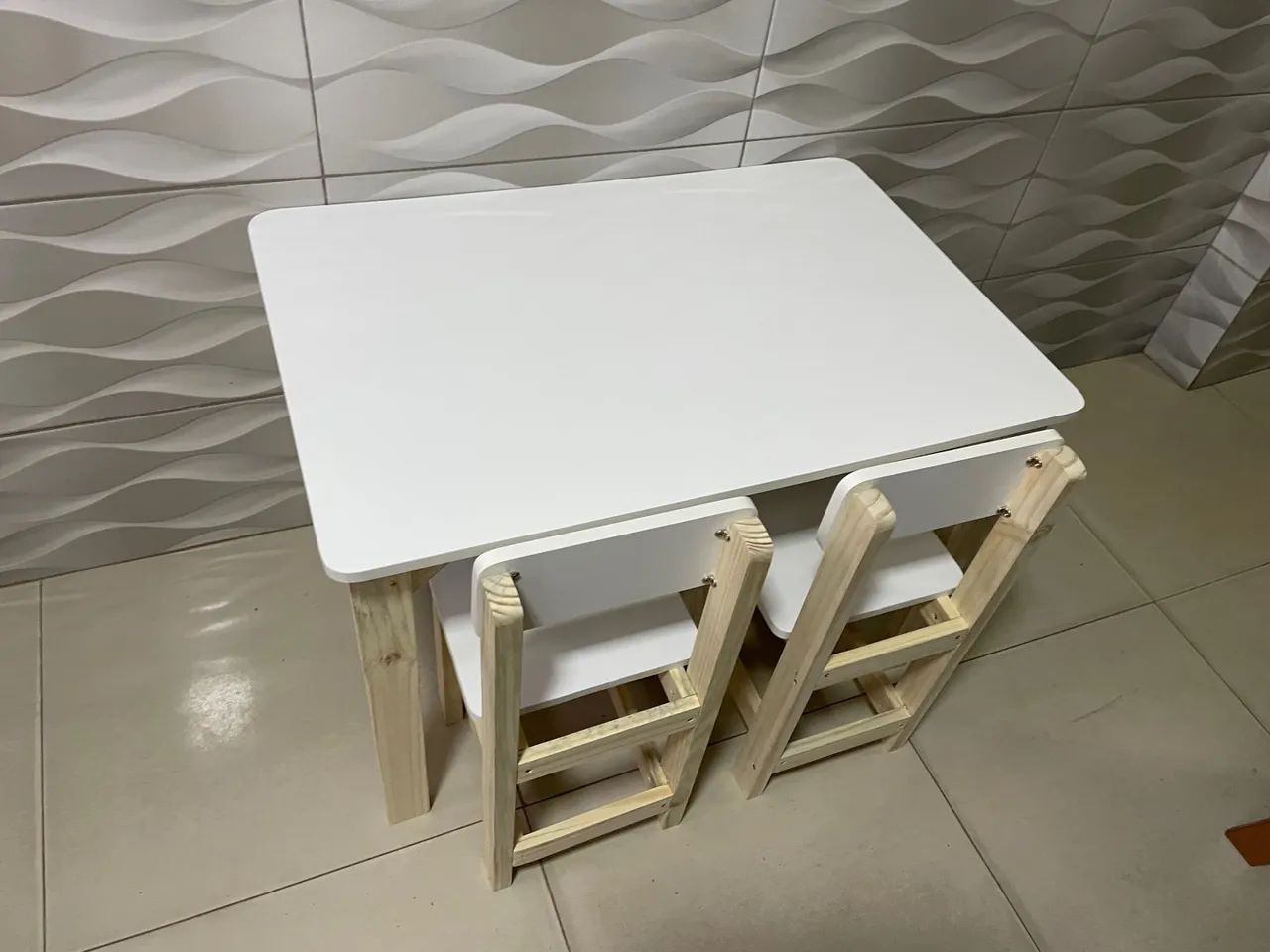 Conjunto mesa infantil retangular, para crianças até 8 anos - Foto 2