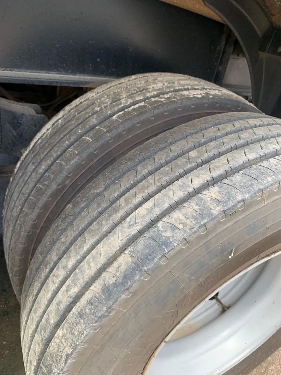 Vendo carreta 4 eixo - Foto 8