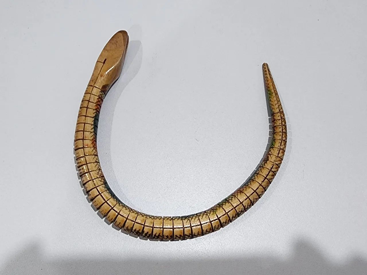 Cobra articulada de madeira 35cm - Foto 5
