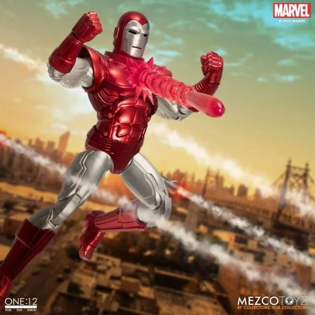Marvel: Iron Man Silver Centurion One:12 Collective Action Figure by Mezco Toys - Foto 4