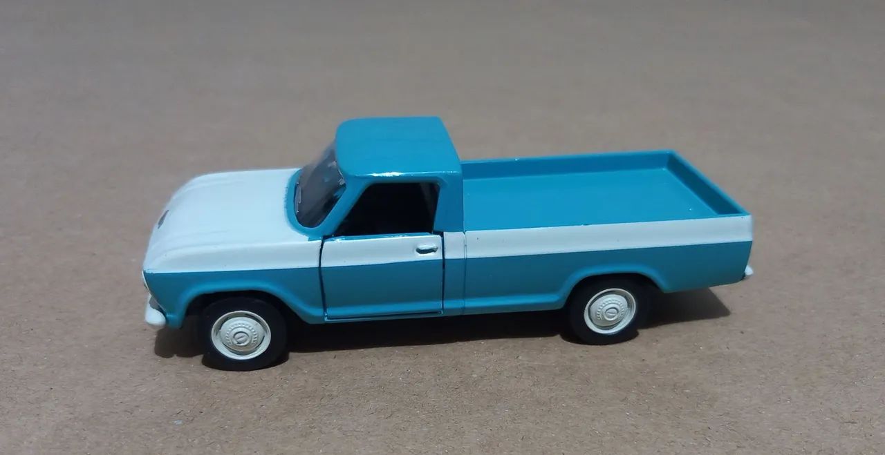 Miniatura Chevrolet  C15    1/43 - Foto 2