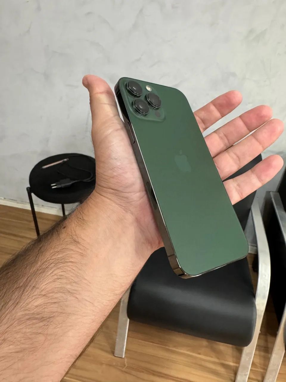 IPHONE 13 PRO MAX MUITO NOVO  - Foto 4