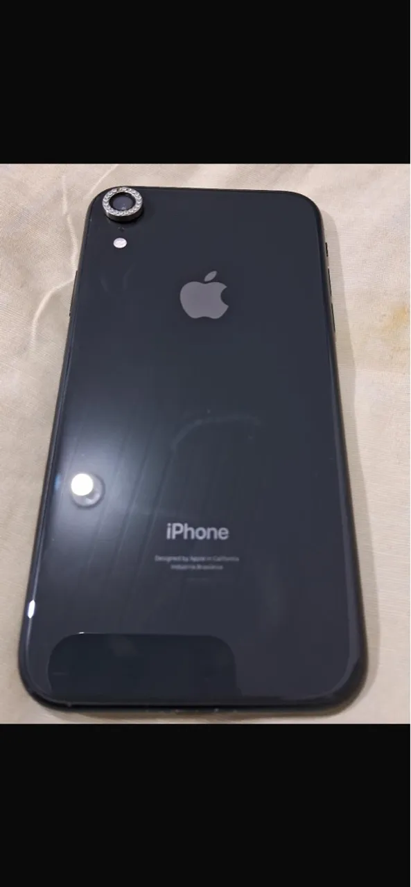 Vendo ou troco iPhone XR pegando tudo tenho caixa tendo nota qualquer coisa pv