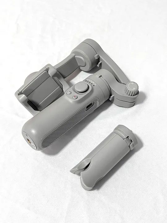 Gimbal estabilizador para celular - Foto 2