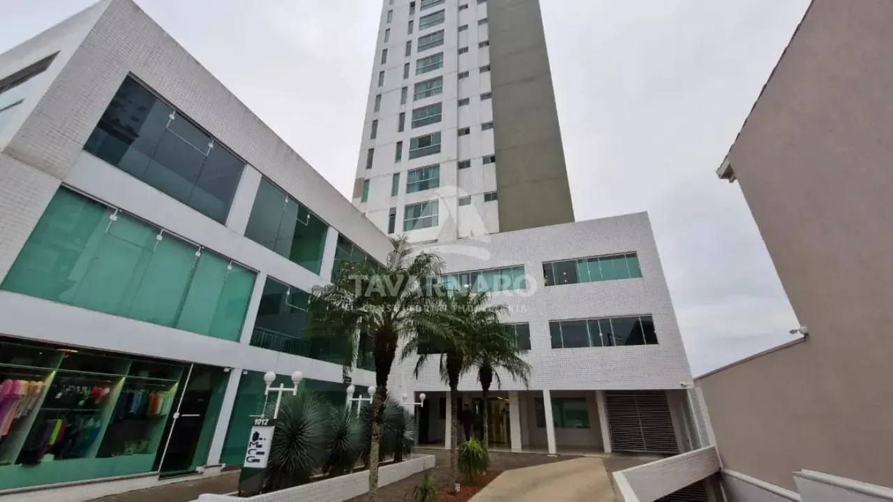 Excelente apartamento no Edifício Mario Carneiro Gomes