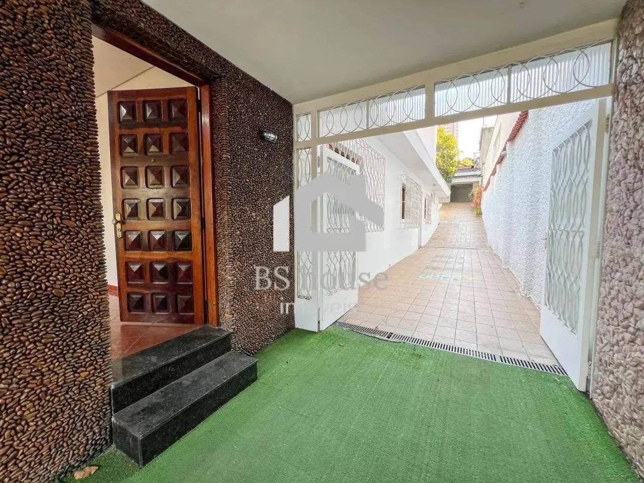 Casa Térrea com 231m² - 3 dormitórios, quintal - Campestre - Santo André - Foto 4