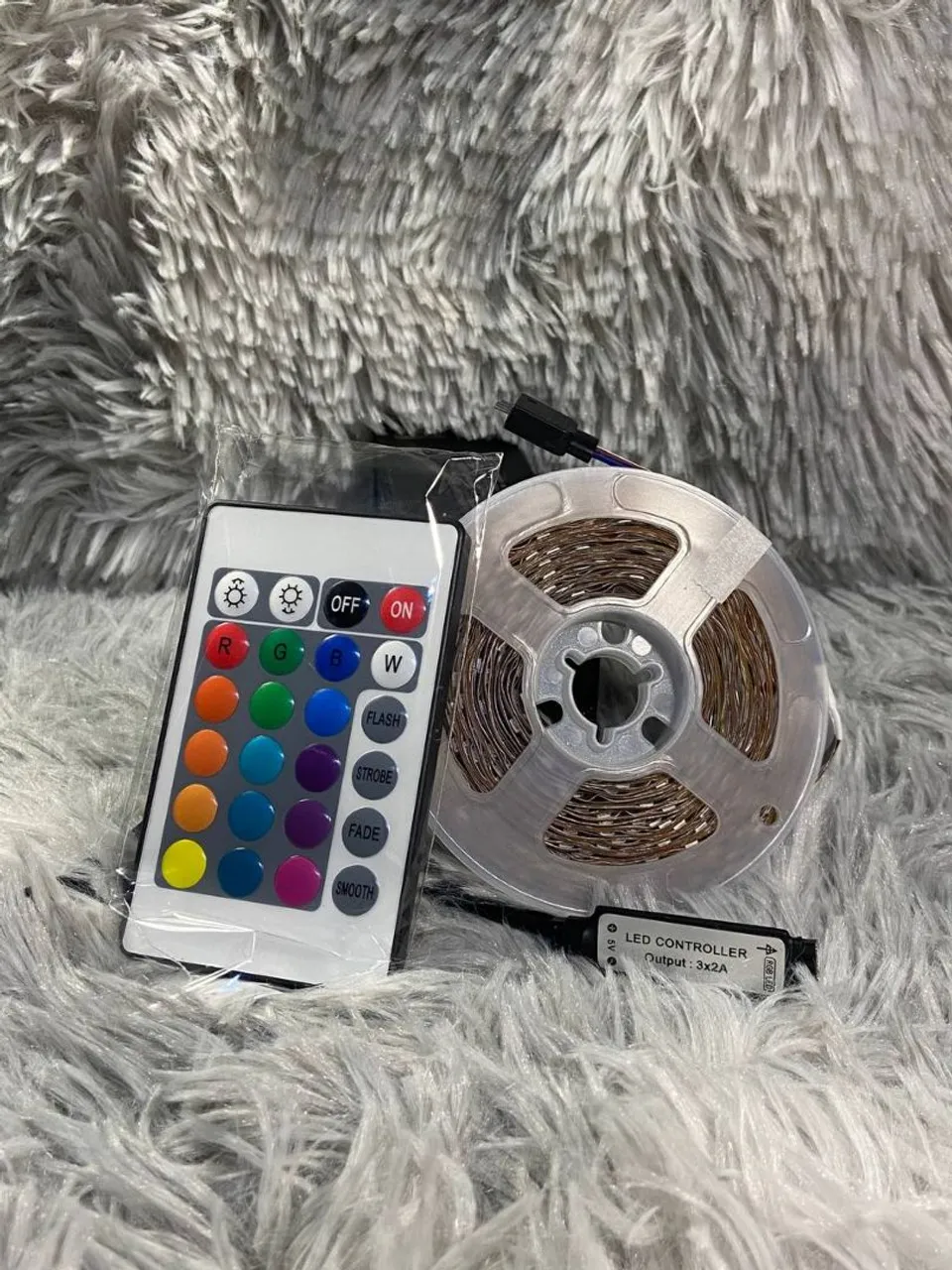 Fita de LED RGB 10 metros com Controle Remoto 10 metros