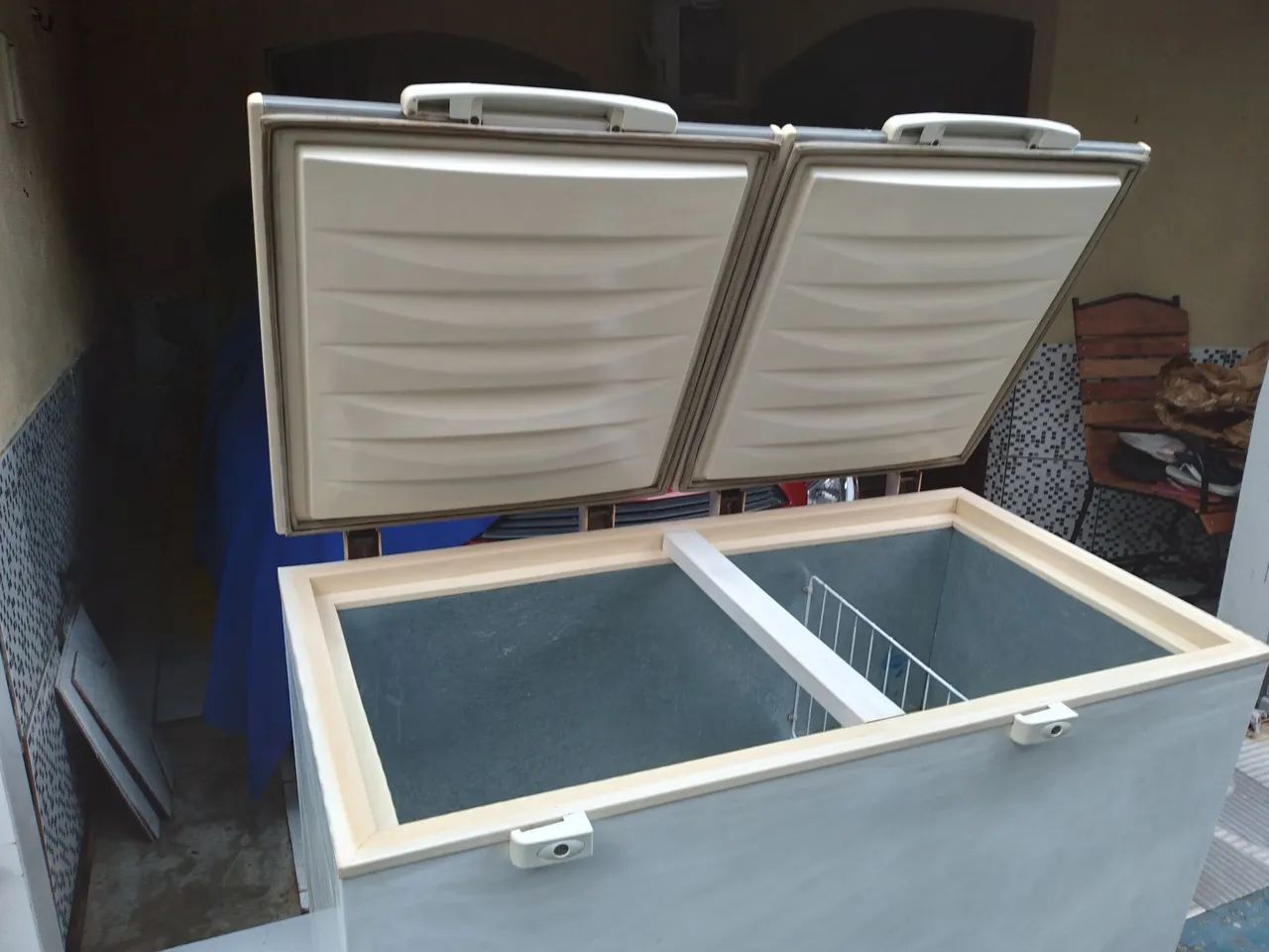 Freezer Horizontal Electrolux - 2 Portas - Foto 6