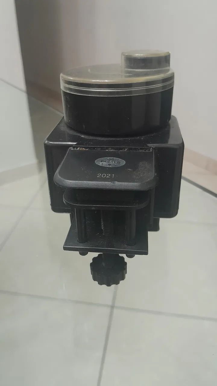 Alimentador automático para peixes  - Foto 2