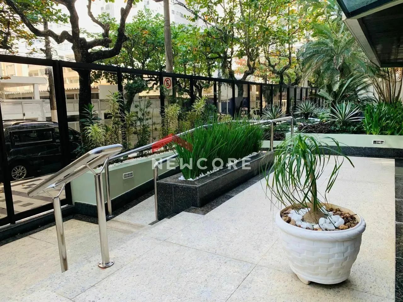 Apartamento em Rua Mário Ribeiro - Pitangueiras - Guarujá/SP - Foto 4