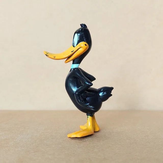 brinquedo - boneco miniatura looney tunes patolino (usado) - Foto 2