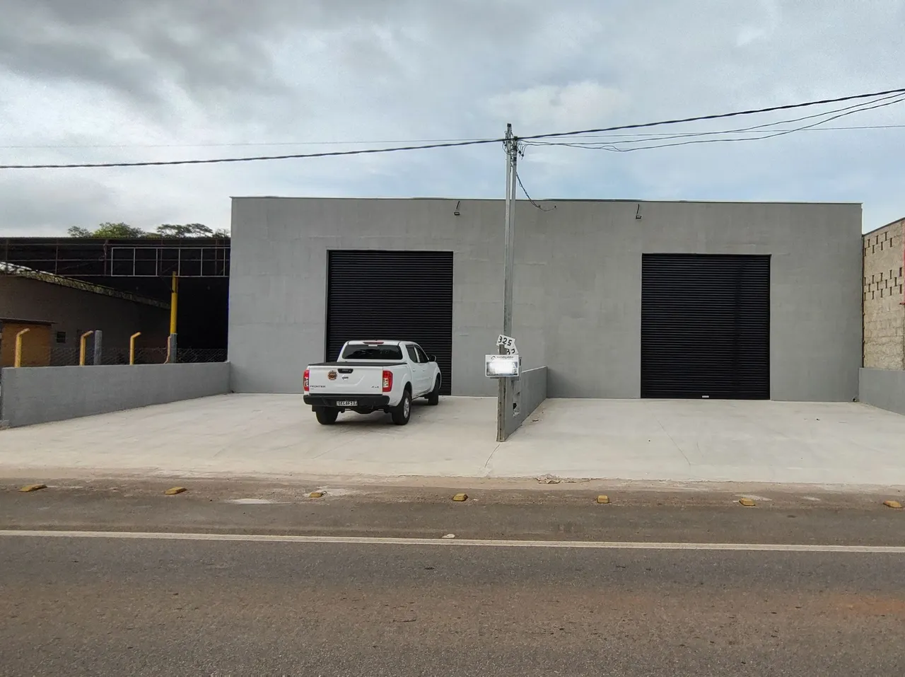 Barracão novo! Ótima localização