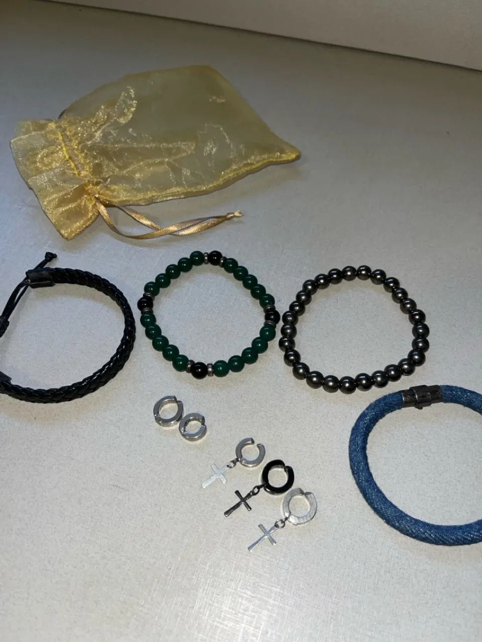 Pulseiras e Brincos (pressão) - Foto 2