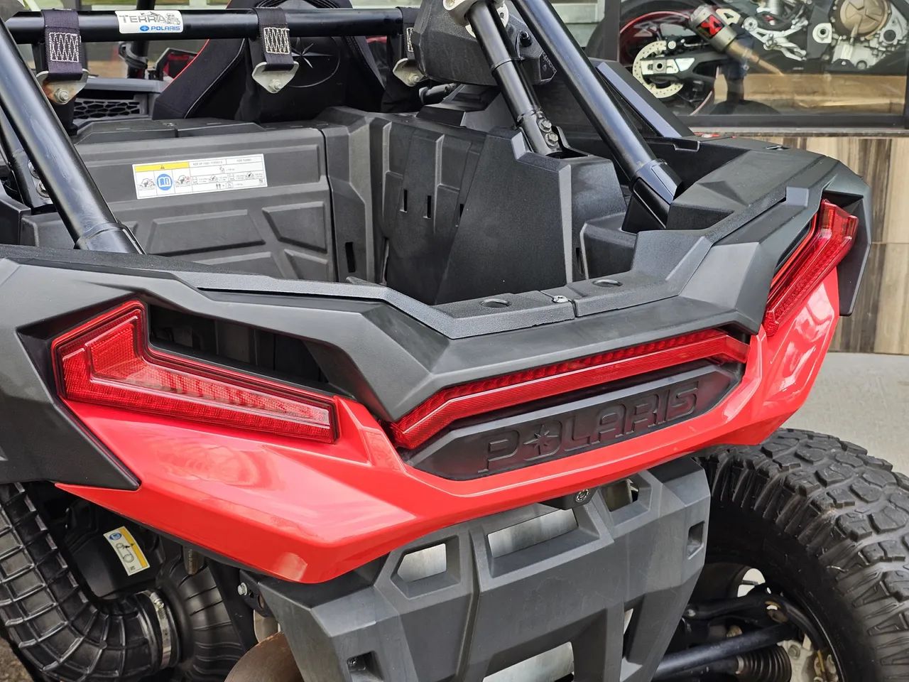 UTV POLARIS RZR TURBO S 1000 ANO 2019 - Foto 7