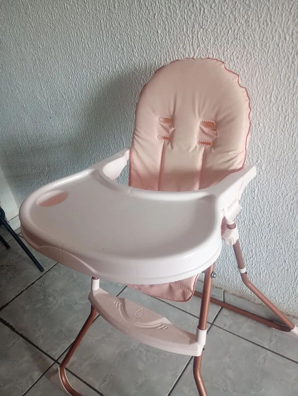 Cadeirinha de Alimentação Bebê Rosa