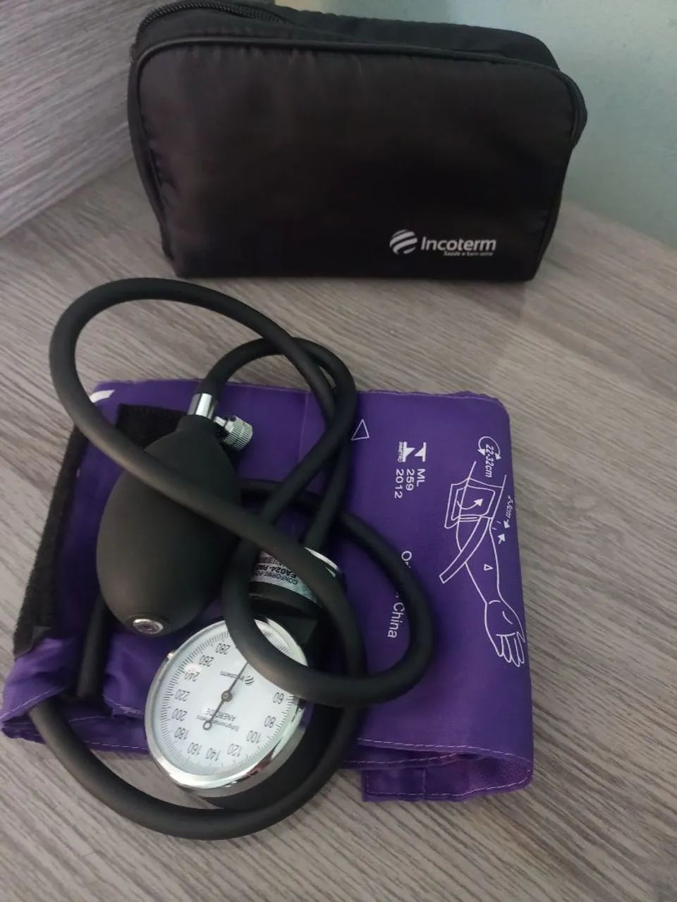 Aparelho aferir pressão 