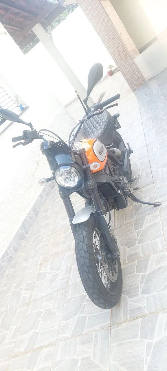 DUCATI SCRAMBLER CLASSIC  - Foto 5